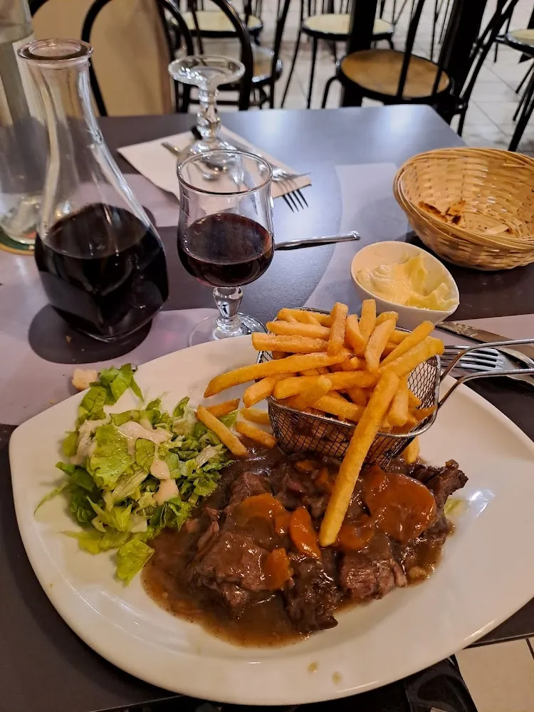 Beef Bourguignon Et Frites Maison